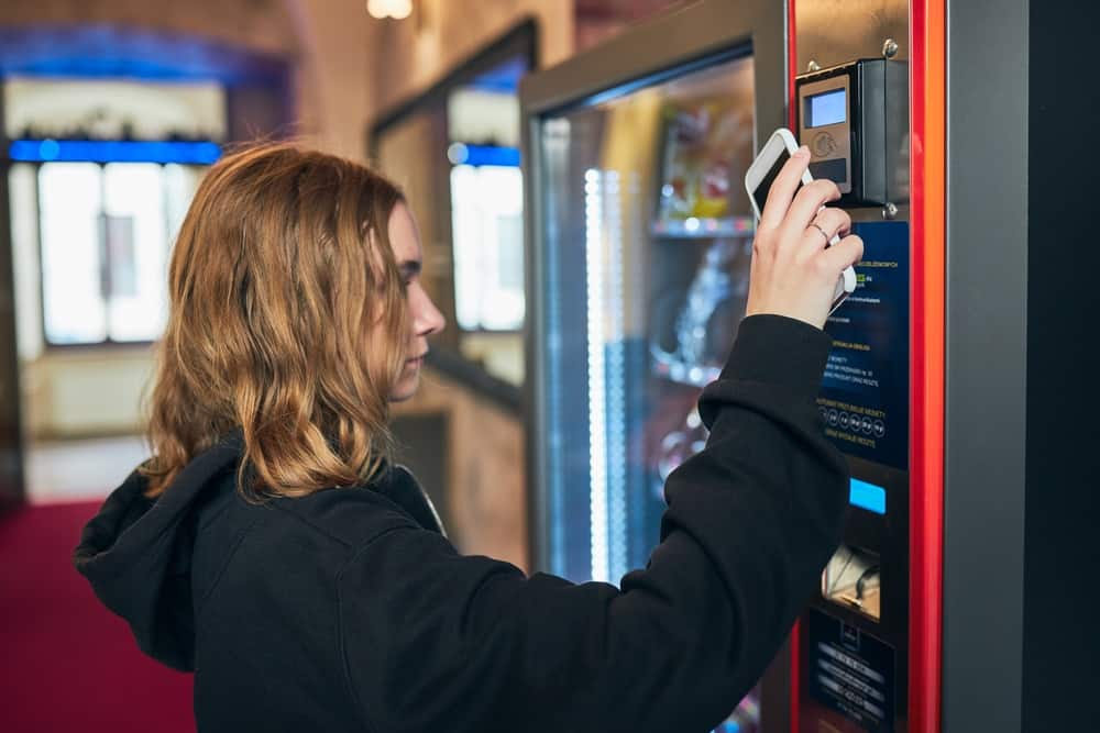 credit card reader vending machine